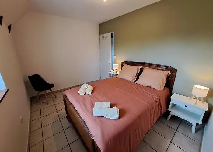 Gite Le Ginestou Séjour à la campagne Almon-les-Junies